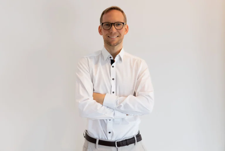 Dr.Hermes ist einer der bedeutendsten deutschen Beziehungscoaches